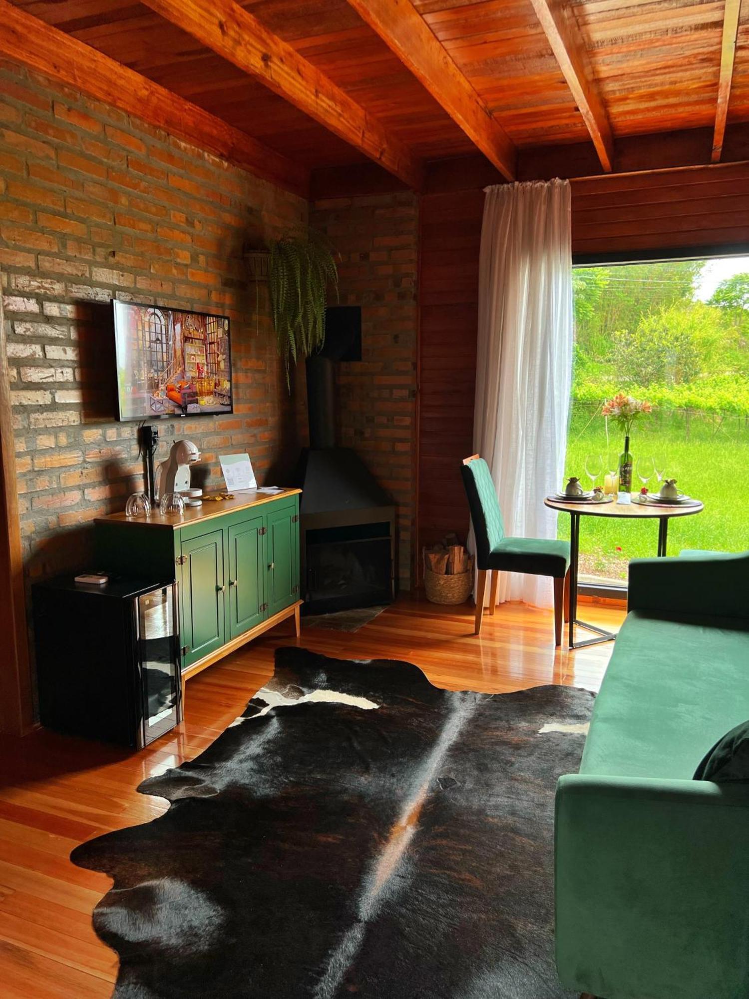 Capanna Del Vale - Um Refugio No Vale Dos Vinhedos Com Experiencia Exclusiva De Degustacao Na Vinicola Dom Candido Bento Gonçalves Екстериор снимка