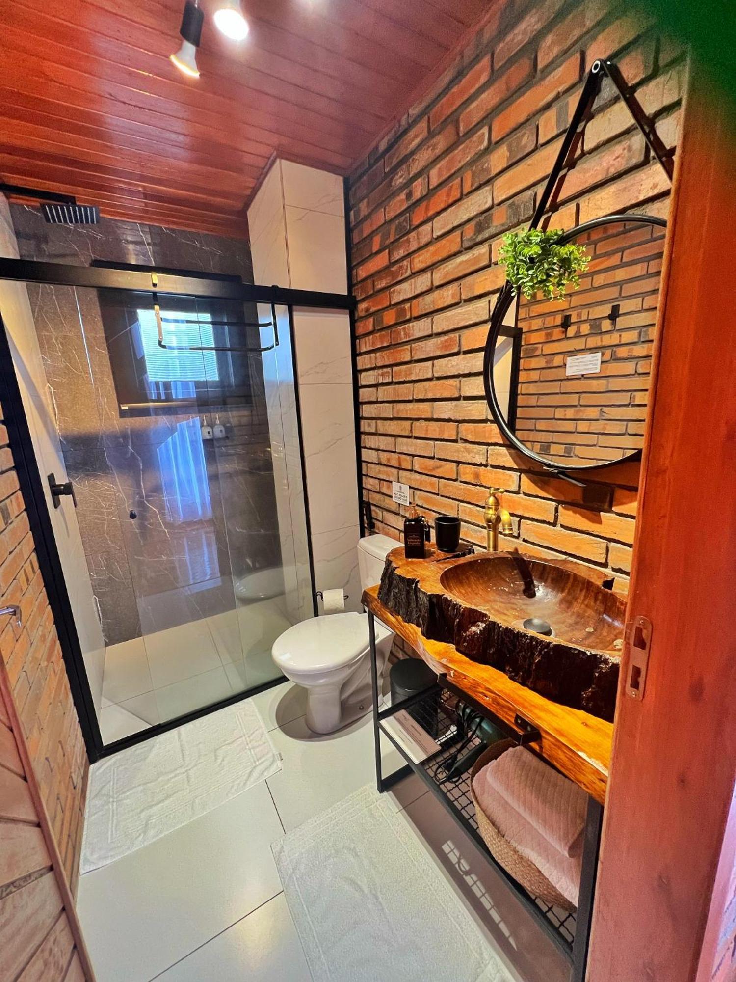 Capanna Del Vale - Um Refugio No Vale Dos Vinhedos Com Experiencia Exclusiva De Degustacao Na Vinicola Dom Candido Bento Gonçalves Екстериор снимка