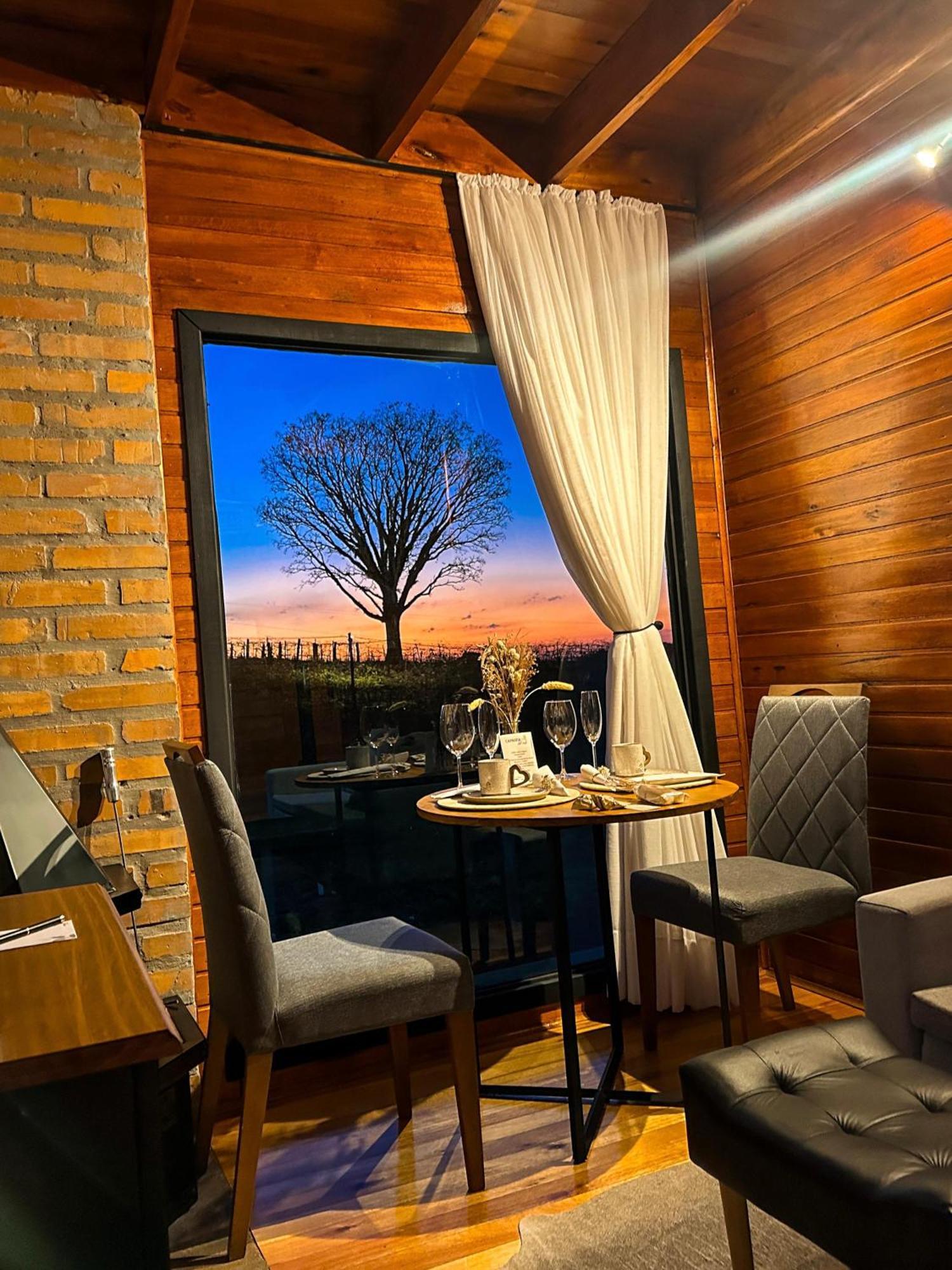 Capanna Del Vale - Um Refugio No Vale Dos Vinhedos Com Experiencia Exclusiva De Degustacao Na Vinicola Dom Candido Bento Gonçalves Екстериор снимка